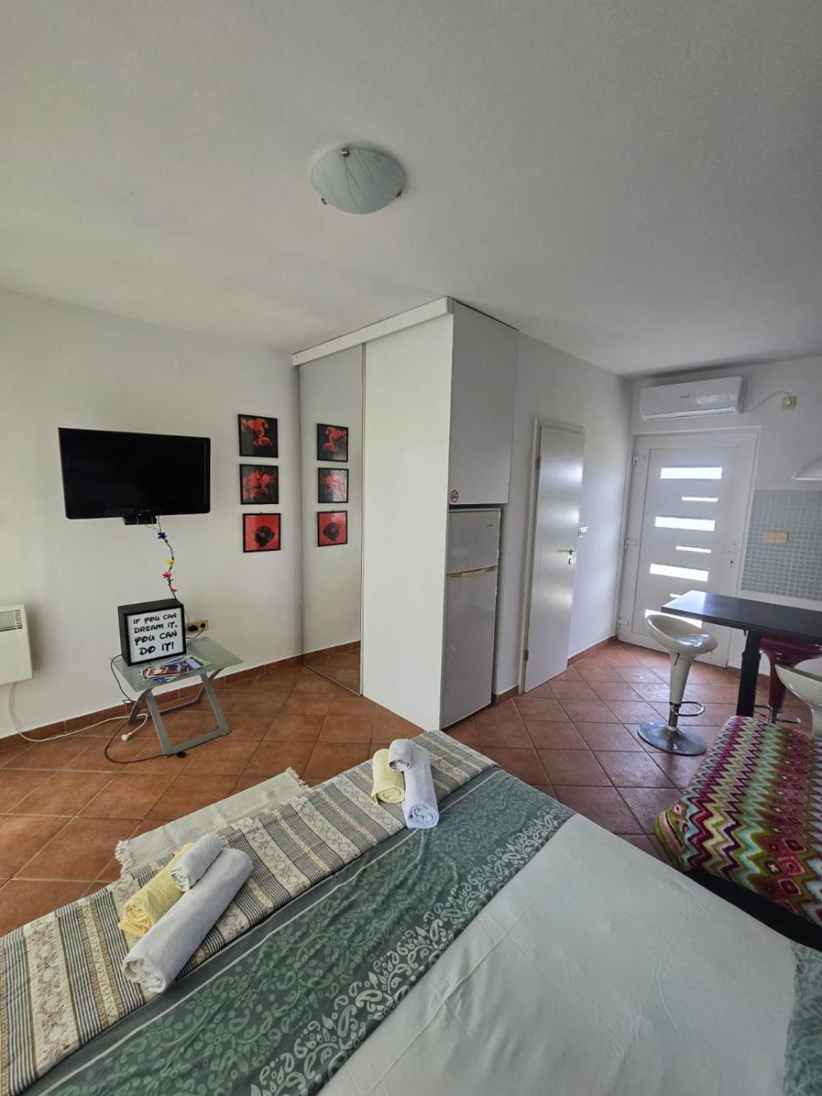 Sukosan Studio Apartman Exteriér fotografie